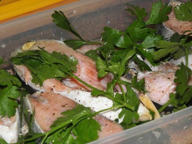 Steki z łososia na grill.