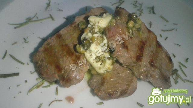 Steki ze schabu dzikowego z masłem Steki ze schabu dzikowego z masłem