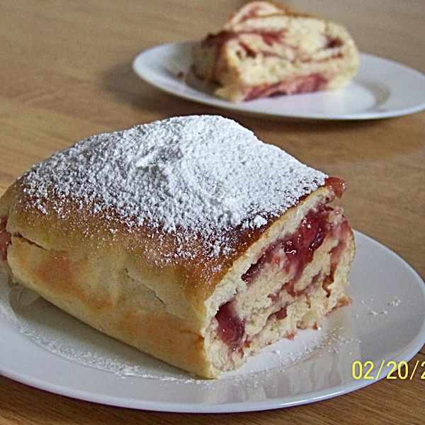 Strucla z powidłami