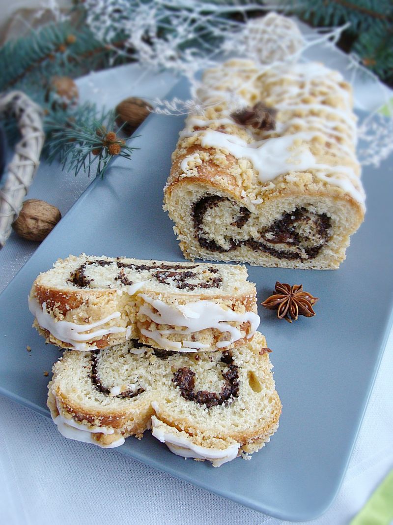 Strudel makowy z kruszonką Strudel makowy z kruszonką