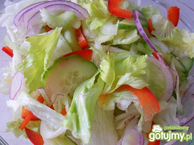 Surówka improwizowana