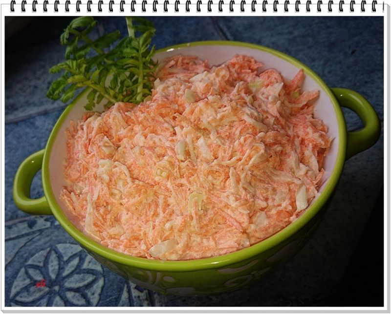 Surówka marchewkowa Eli z rzodkwią