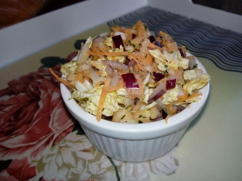 Surówka obiadowa w sosie musztardowym Surówka obiadowa w sosie musztardowym