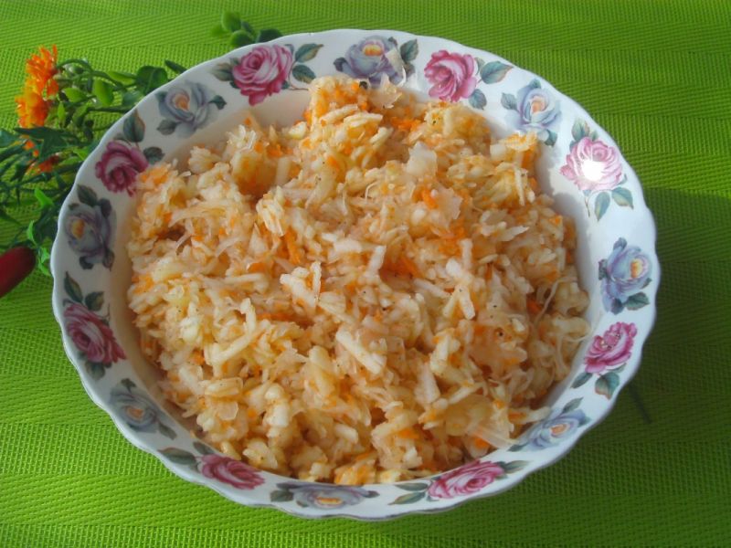 Surówka obiadowa z kapusty kiszonej