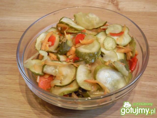 Surówka obiadowa z papryką