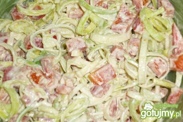 Surówka porowo-paprykowa 3 Surówka porowo-paprykowa 3