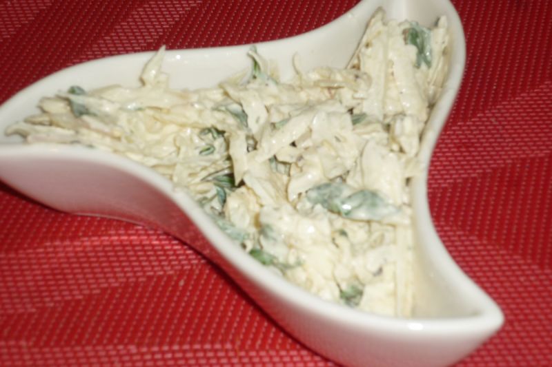 Surówka selerowa z natką