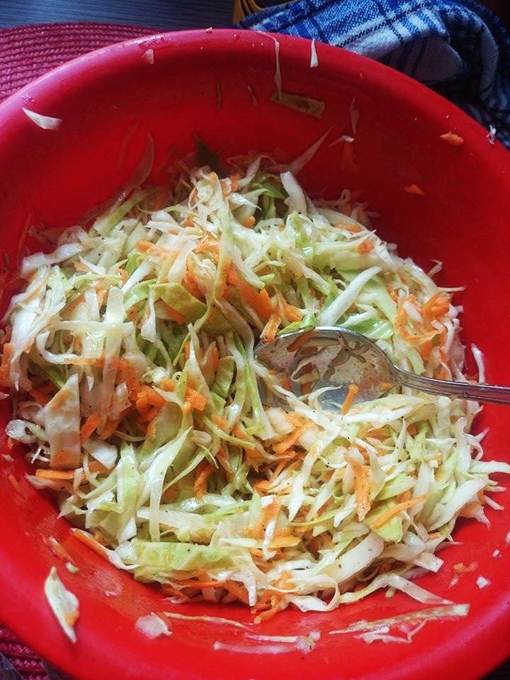 Surówka w zalewie octowej.