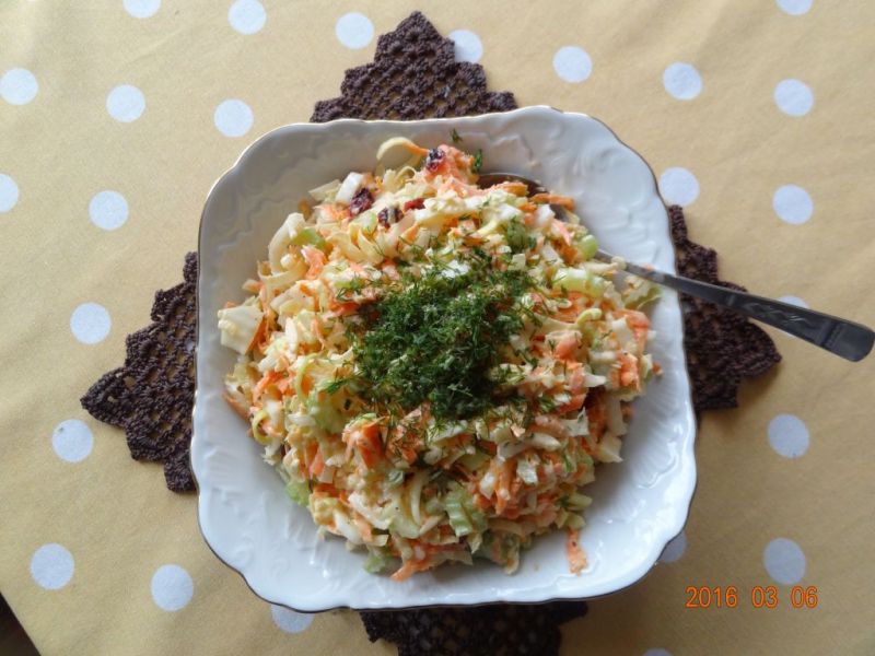 Surówka z bakaliami