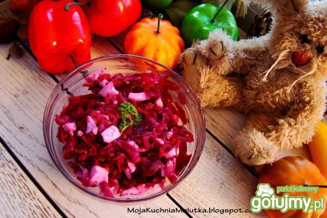 Surówka z buraczków z jajkiem  Surówka z buraczków z jajkiem