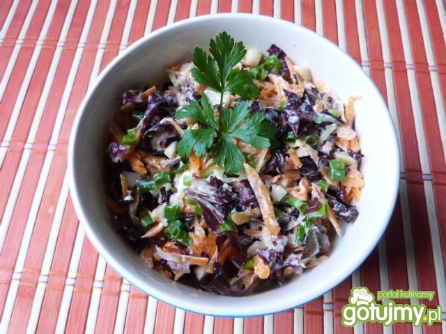 Surówka z cykorii z dynią i marchewką