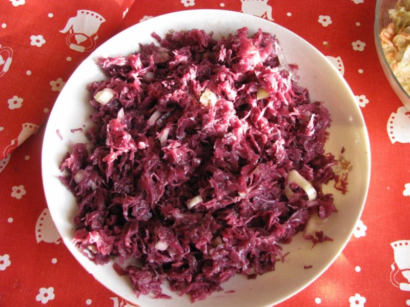Surówka z czerwonej kapusty Surówka z czerwonej kapusty
