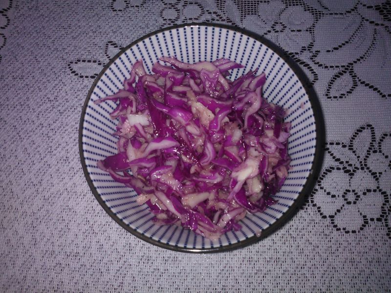 Surówka z czerwonej kapusty Surówka z czerwonej kapusty