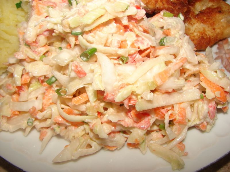 Surówka z kalarepki i papryczki