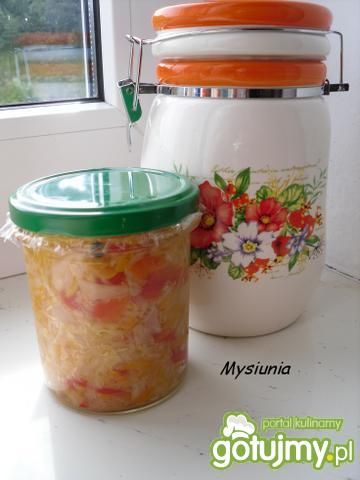 Surówka z kapusty do słoików na zimę Surówka z kapusty do słoików na zimę