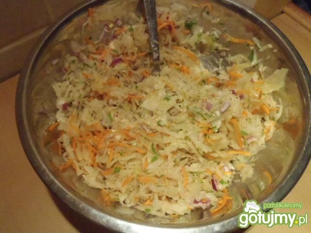 Surówka z kapusty kiszonej
