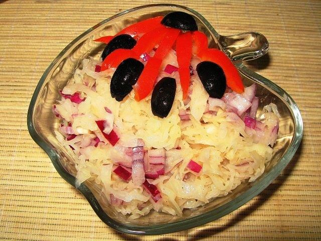 Surówka z kapusty kiszonej wg Yvonne