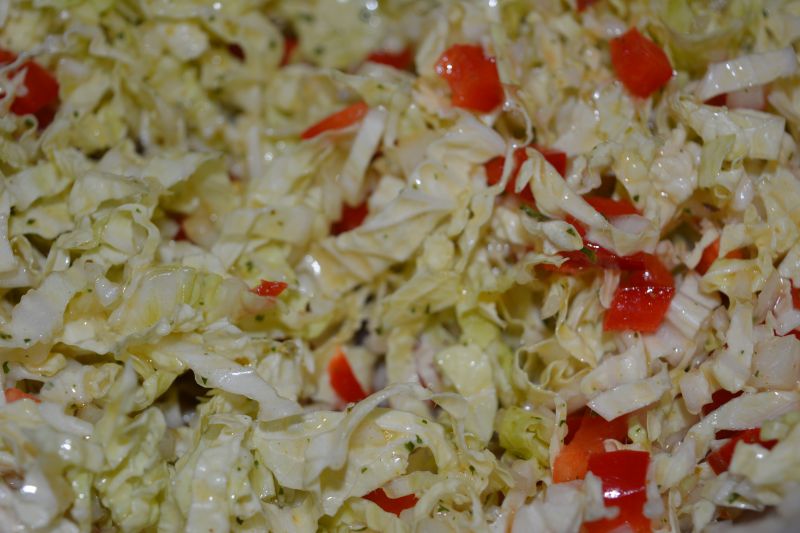 Surówka z kapusty pekińskiej i papryki Surówka z kapusty pekińskiej i papryki