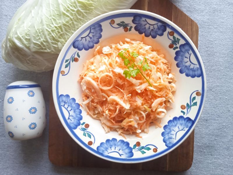 Surówka z kapusty pekińskiej i pora