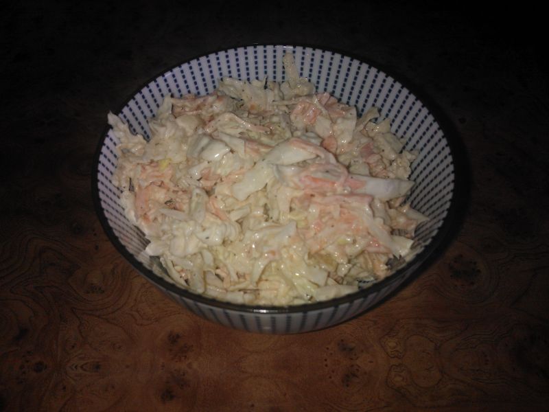 Surówka z kapusty pekińskiej,marchewki i jabłka