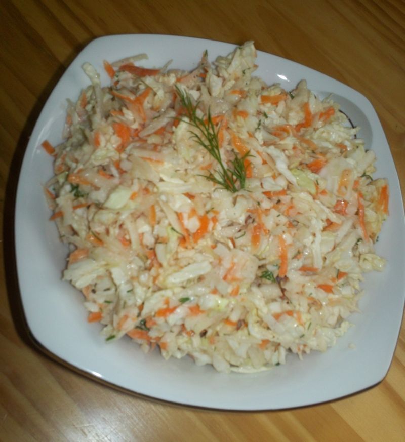 Surówka z kapusty pekińskiej z gruszką  Surówka z kapusty pekińskiej z gruszką