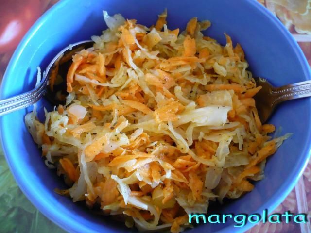 Surówka z kiszonej kapusty 1 Surówka z kiszonej kapusty 1