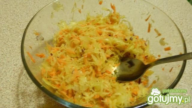 Surówka z kiszonej kapusty Surówka z kiszonej kapusty