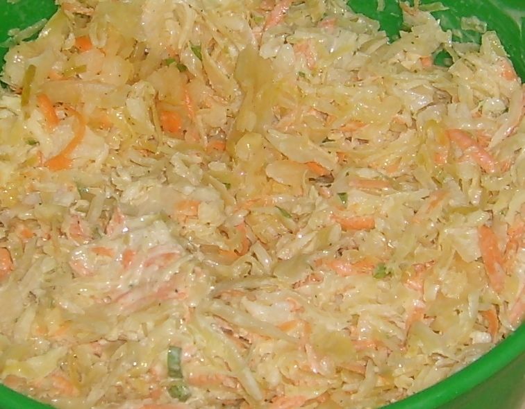 Surówka z kiszonej kapusty Surówka z kiszonej kapusty