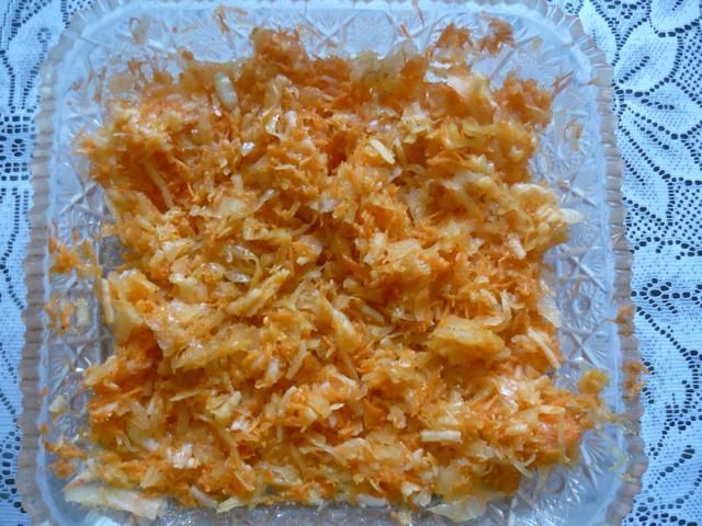 Surówka z kiszonej kapusty Surówka z kiszonej kapusty