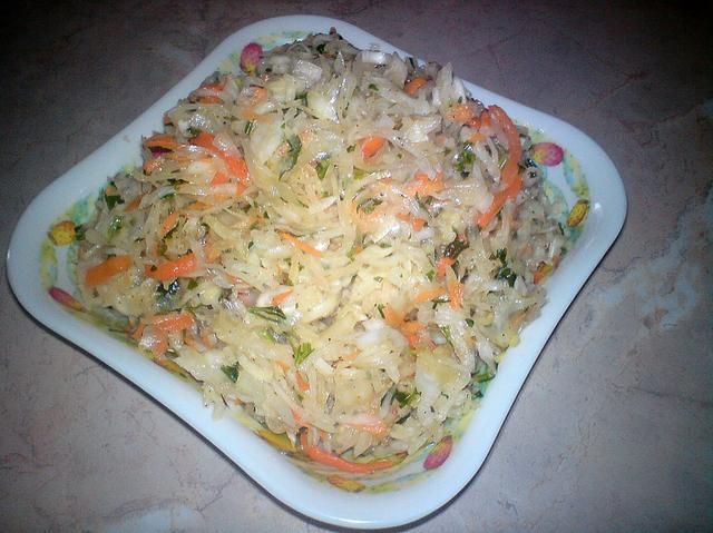 Surówka z kiszonej kapusty Surówka z kiszonej kapusty