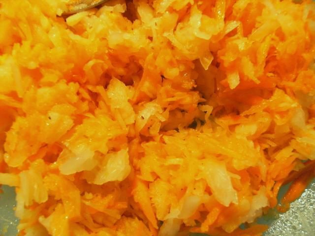 Surówka z marchewki i jabłka