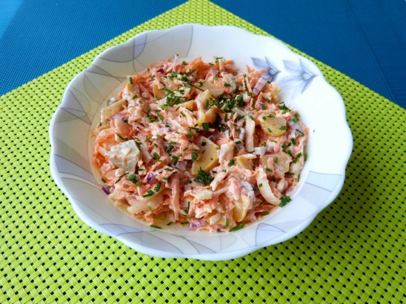 Surówka z marchewki i patisonów Surówka z marchewki i patisonów