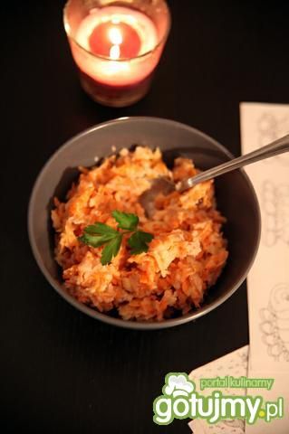 Surówka z marchewki i selera z miodem la Surówka z marchewki i selera z miodem la