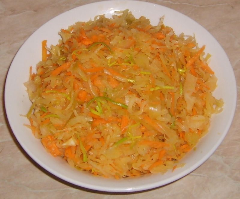 Surówka z marchwią i olejem