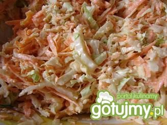 Surówka z młodej kapusty 6