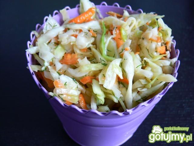 Surówka z młodej kapusty wg Bernadetty