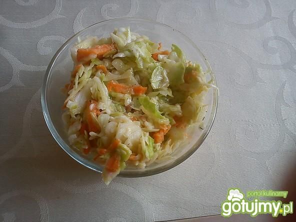 Surówka z młodych warzyw w wersji light