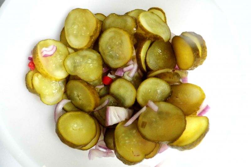 surówka z Ogórków z ostrą nutą