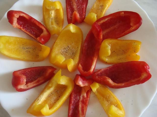 Surówka z papryki naturalna