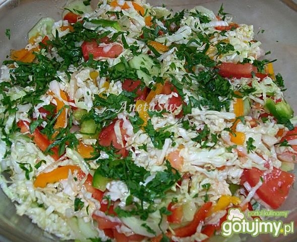 Surówka z pekinki i papryki Surówka z pekinki i papryki