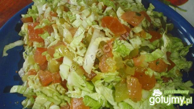 Surówka z pekińską i kiszonym