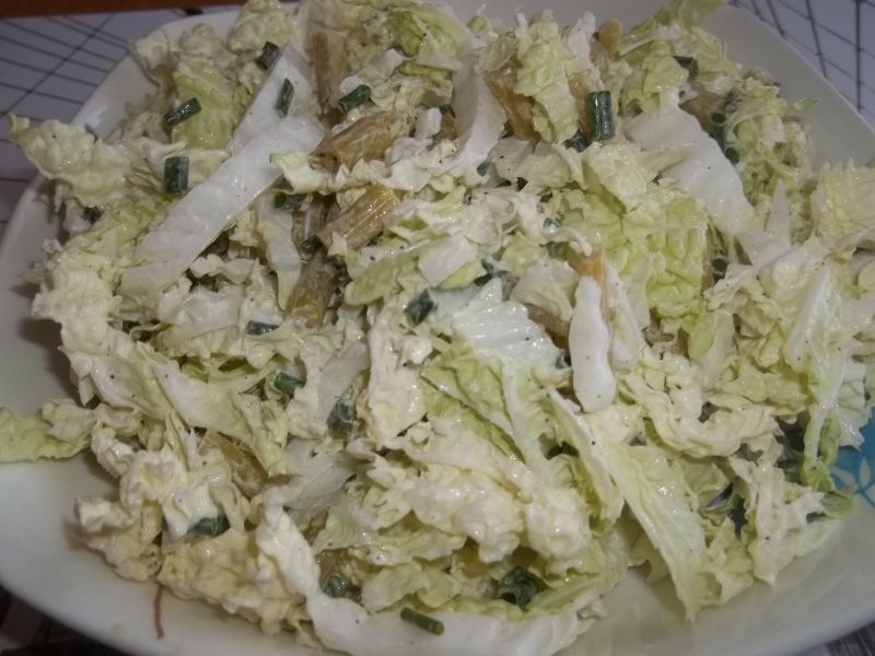 Surówka z pekińskiej i fasolki szparagowej