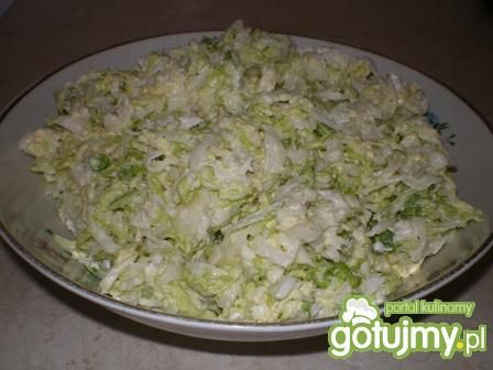 Surówka z pekińskiej i śmietany Surówka z pekińskiej i śmietany