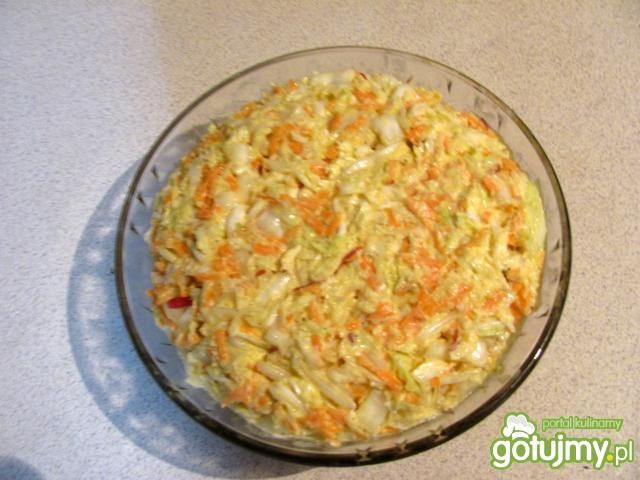 Surówka z pekińskiej malwiny Surówka z pekińskiej malwiny