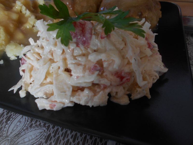 Surówka z pepperoni czereśniową Surówka z pepperoni czereśniową