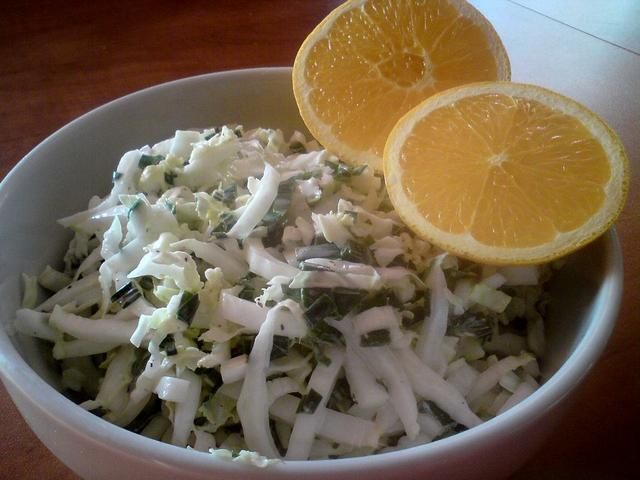 Surówka z pomarańczową nutą