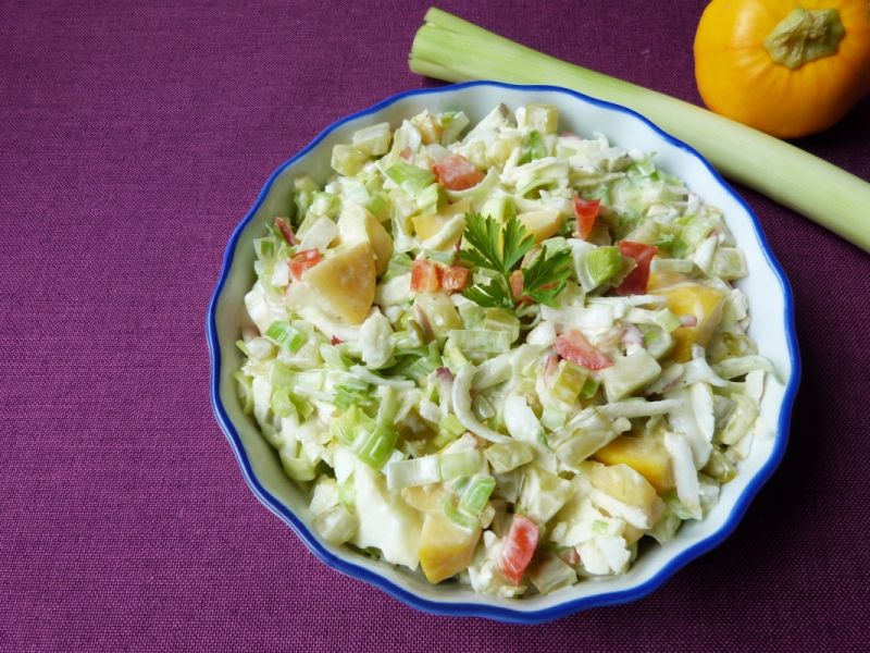 Surówka z pora z patisonami Surówka z pora z patisonami