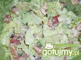 Surówka z sałatą lodową