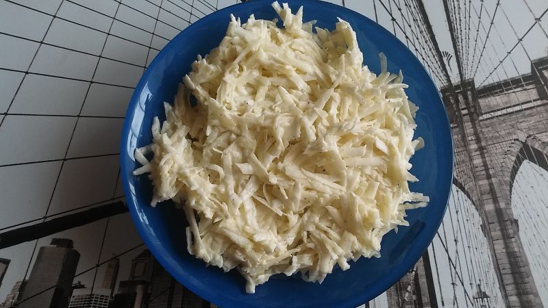 Surówka z selera i jabłka