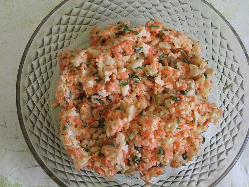 Surówka z selera i marchewki